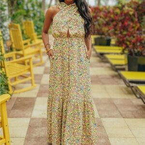 Buddy Love floral maxi EUC size small